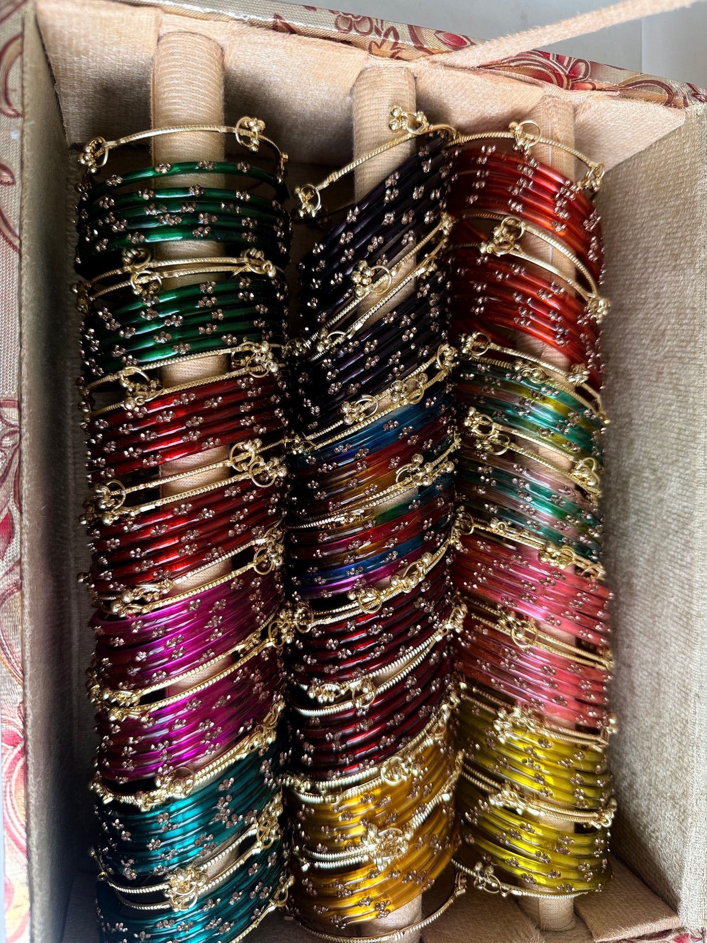 Kashmiri Glass Bangle Box (2.4)