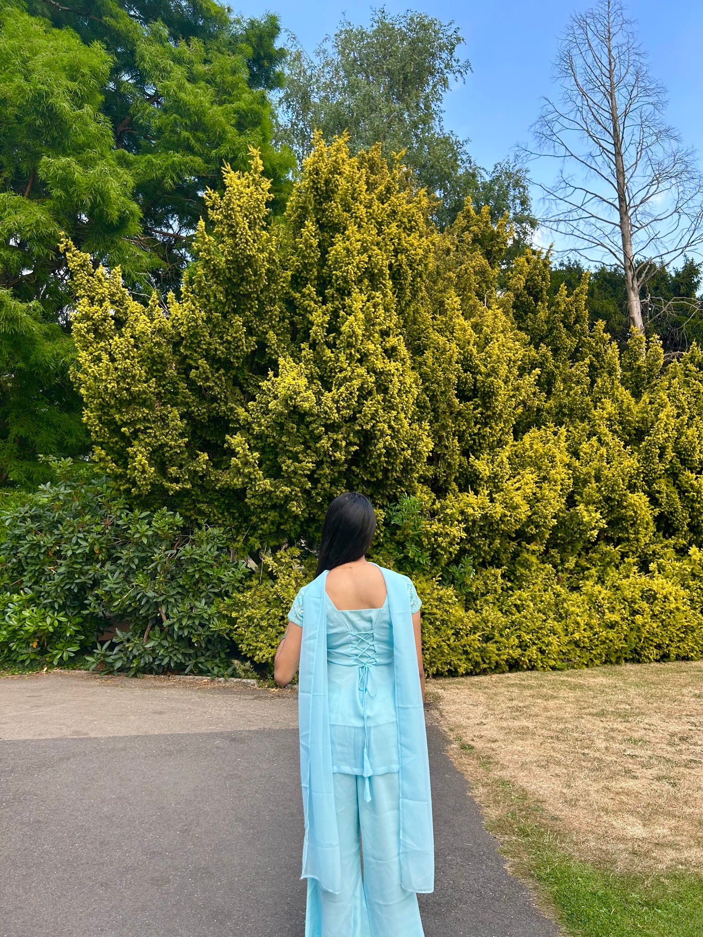 RUHI