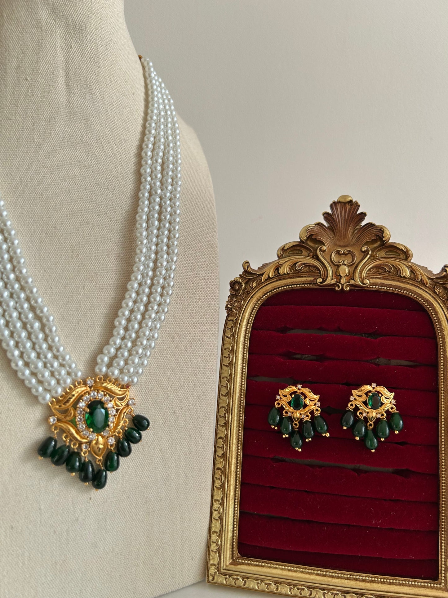 Pearl Necklace set