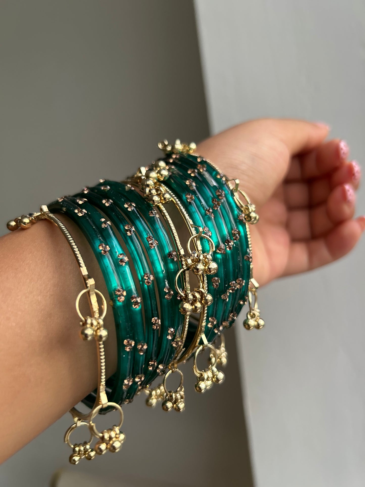 Kashmiri Glass Bangles (2.8)