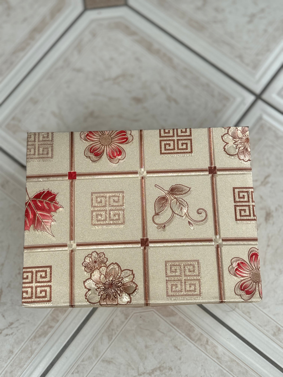 BANGLE STORAGE BOX