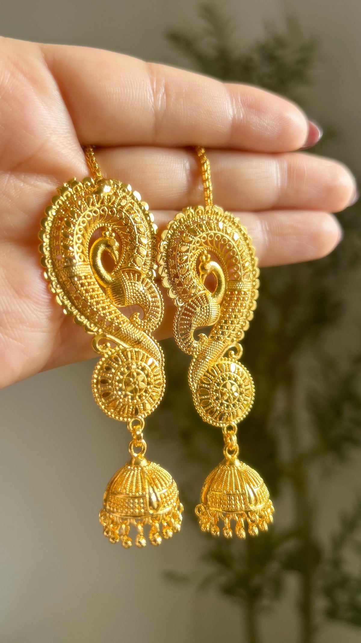 MAYUR Ear Cuffs